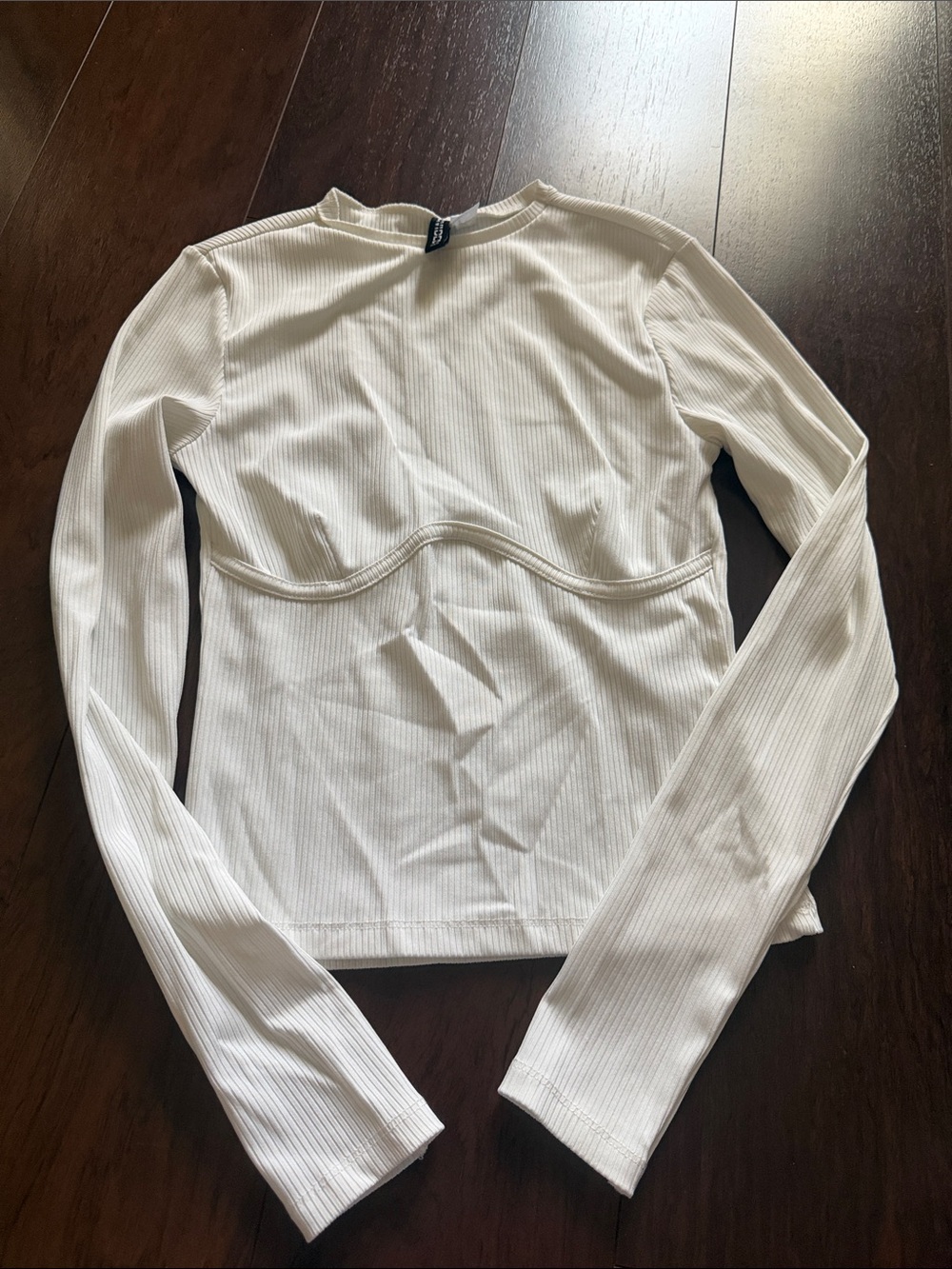 H&M Cream Ribbed Long-Sleeve Top with Underbust Seam
